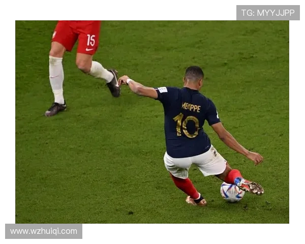 卡什:禁区边缘的射门密码与定位球深耕